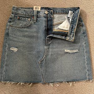 Levi's Women's High Rise Decon Iconic Skirts